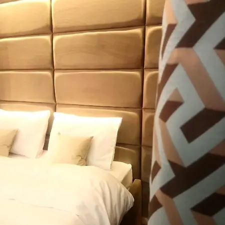 Apartahotel Residente Centr *
